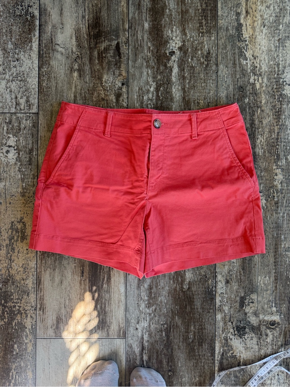 2 for $20 sale: Loft the washed twill 4” shorts ( coral Red / Orange Chino Short